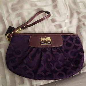 Coach op art signature large wristlet